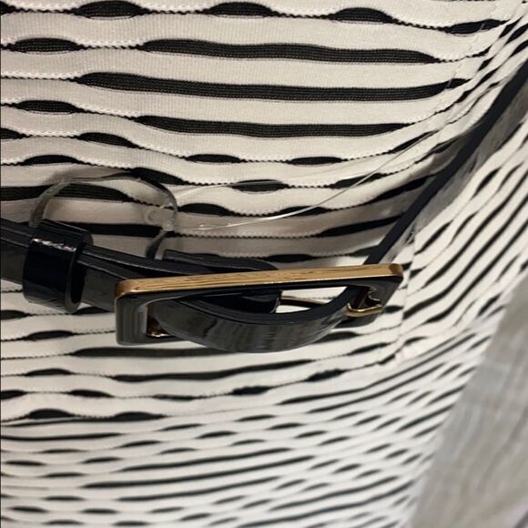 Anne Klein Black and White Ripple Cap Sleeve Midi Dress Size 6  325 - Picture 14 of 14